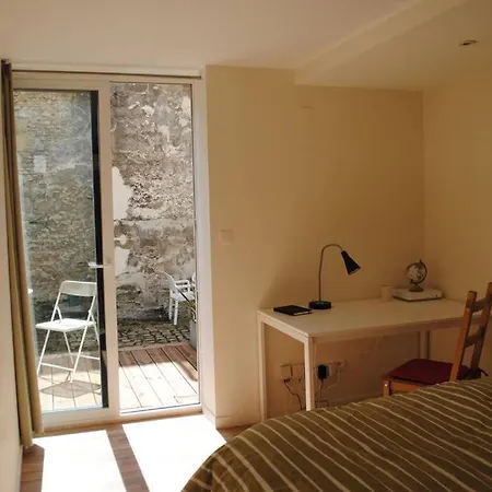 דירה Dans Batiment Du 18eme Siecle