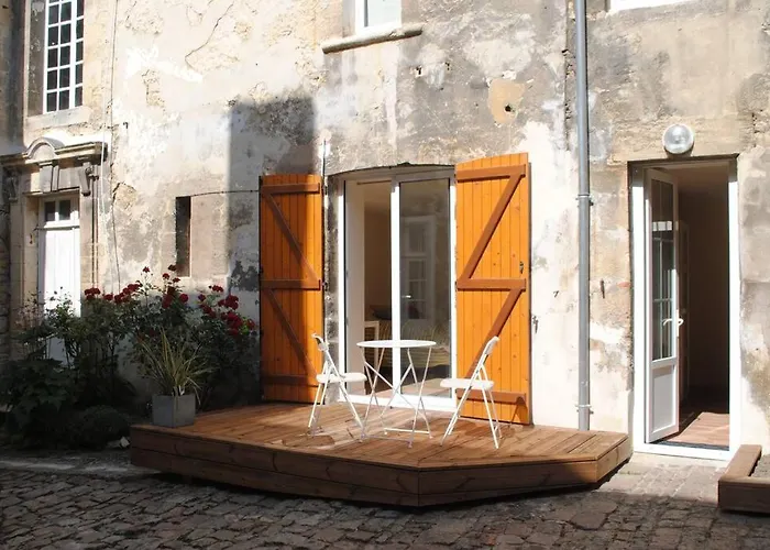 Apartment Dans Batiment Du 18eme Siecle